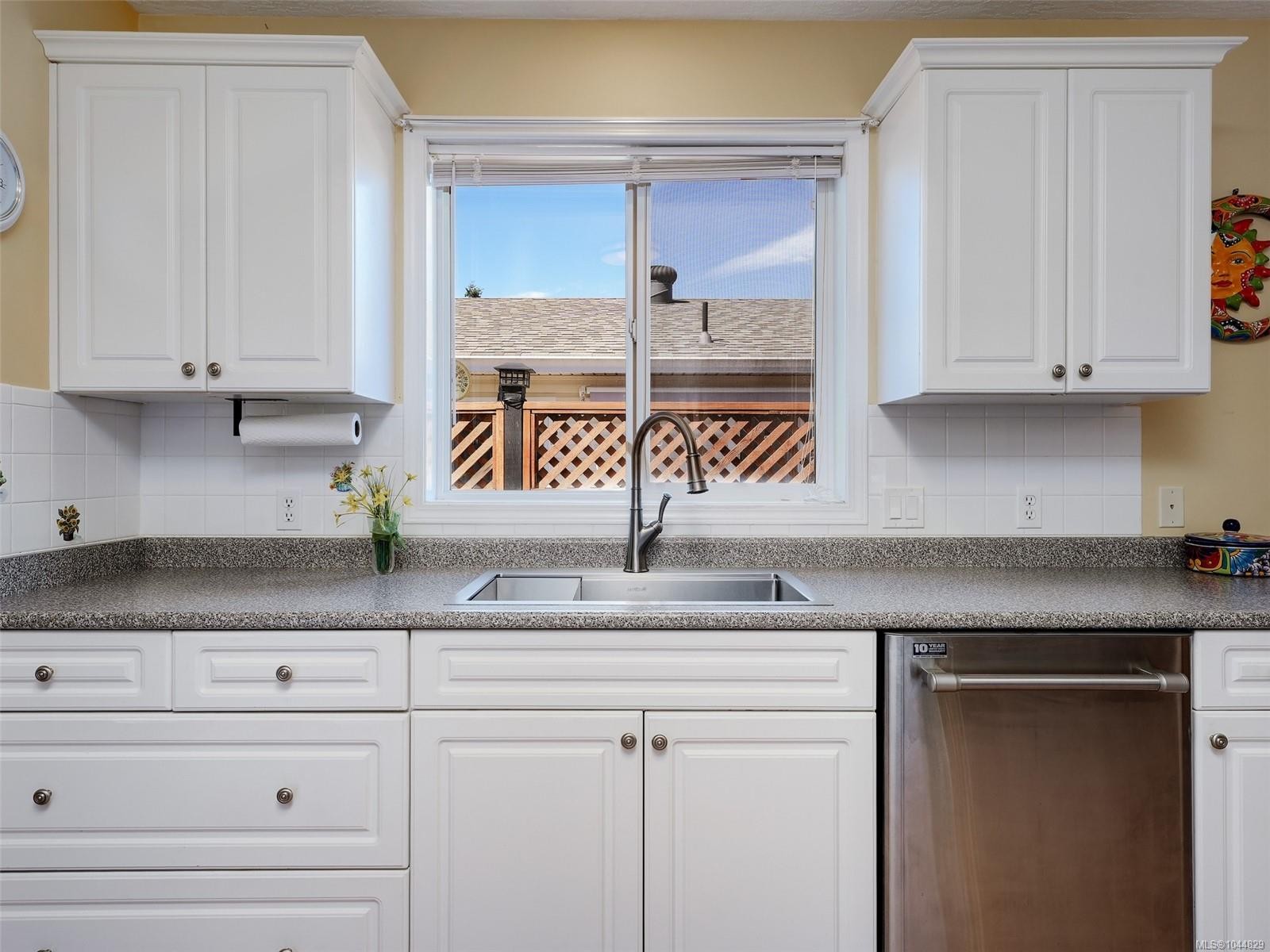 19 Eagle Lane, View Royal, BC