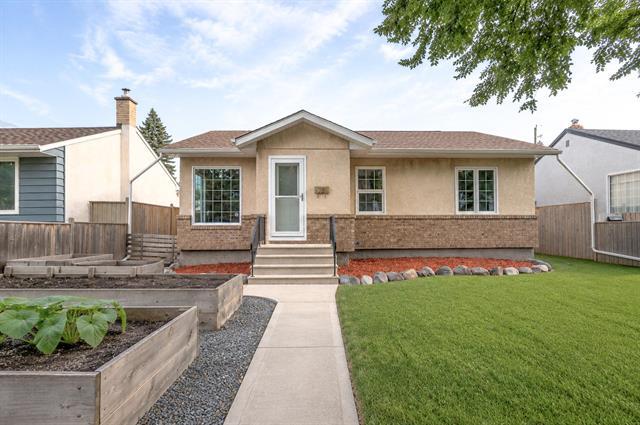 78 Fernwood Ave, Winnipeg, MB - Outdoor With Facade