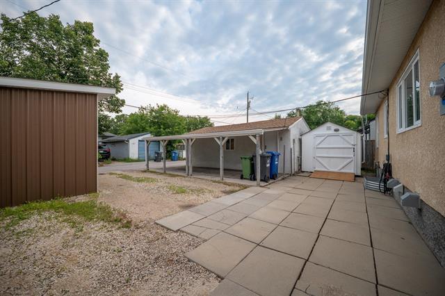78 Fernwood Ave, Winnipeg, MB - Outdoor With Exterior