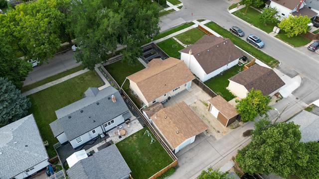 78 Fernwood Ave, Winnipeg, MB - Outdoor With View