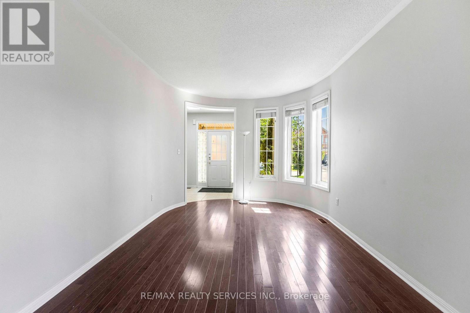 3696 Waterfall Crescent, Mississauga, ON - Indoor Photo Showing Other Room