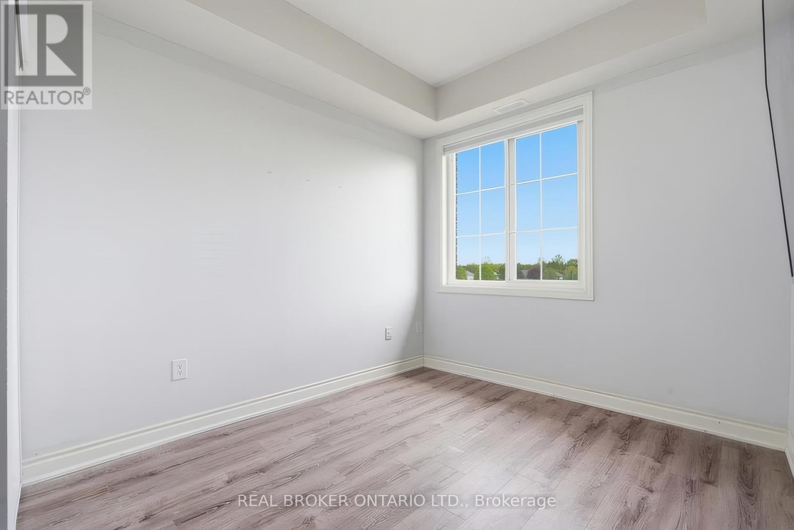 A - 414 - 1440 Gordon Street, Guelph, ON - Indoor Photo Showing Other Room