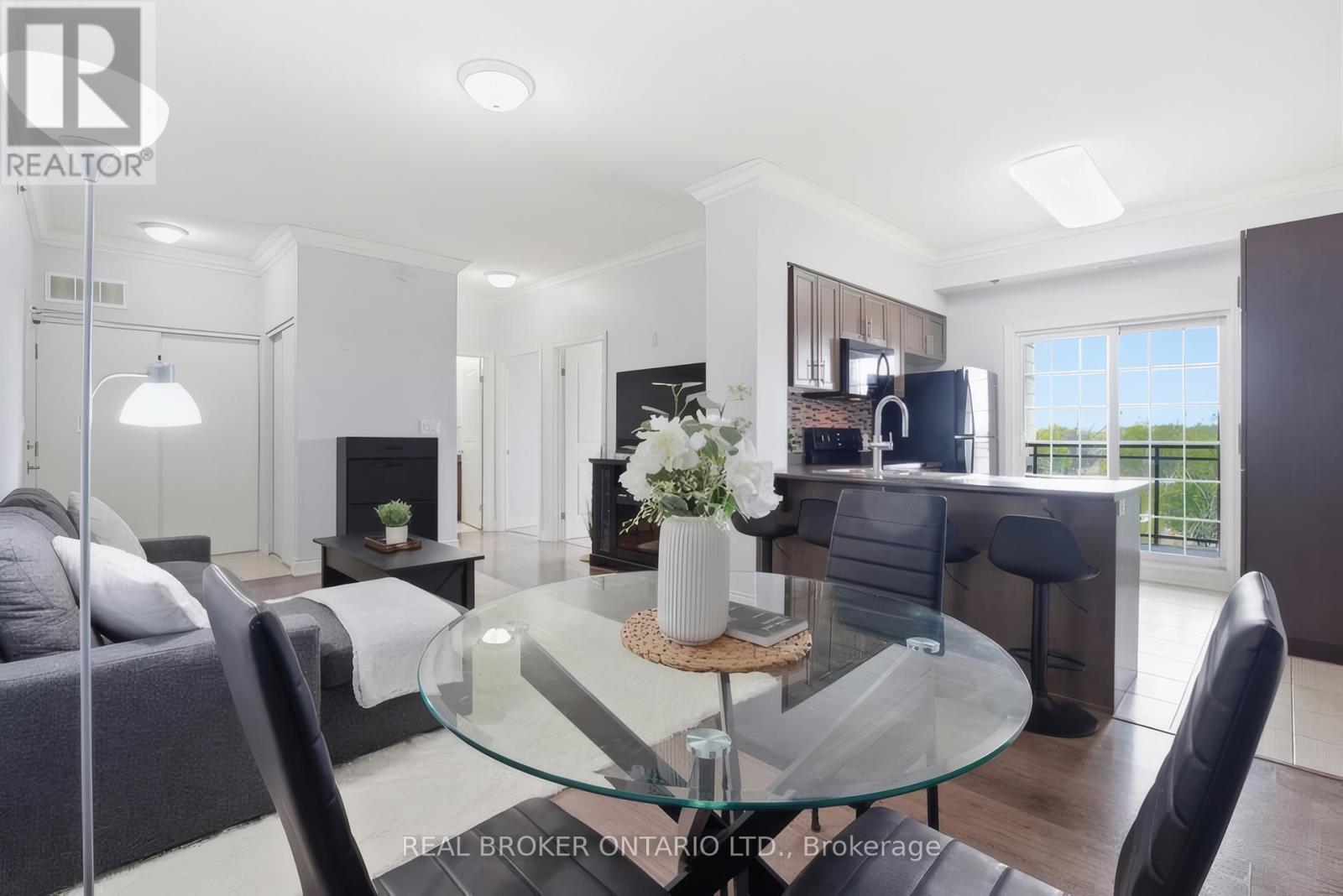 414 - 1440 Gordon Street, Guelph, ON - Indoor Photo Showing Dining Room