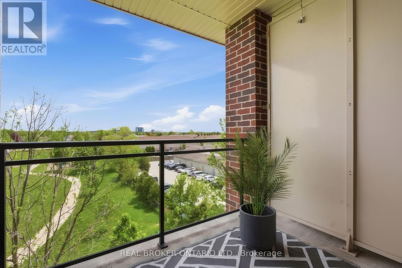 414 - 1440 Gordon Street, Guelph, ON - Outdoor With Balcony