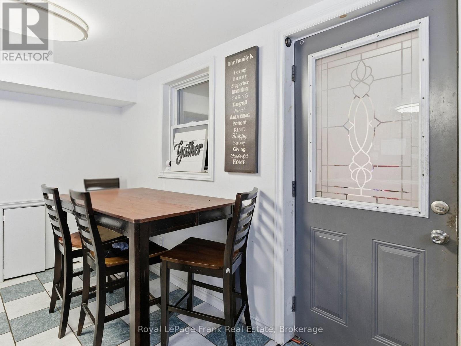 241 Bellevue Drive, Quinte West, ON - Indoor Photo Showing Dining Room