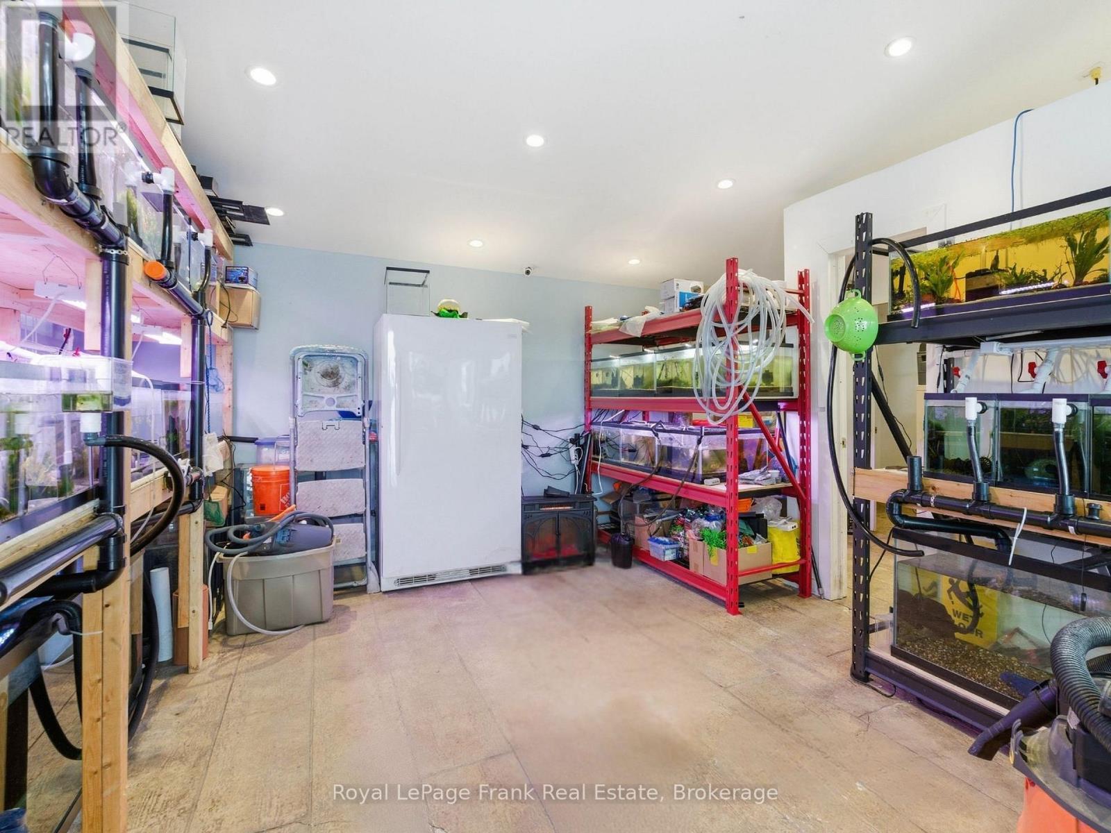 241 Bellevue Drive, Quinte West, ON - Indoor