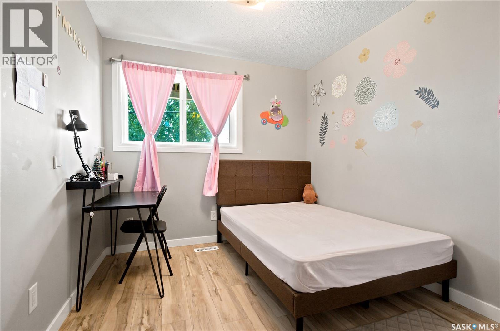 416 425 115Th Street E, Saskatoon, SK - Indoor Photo Showing Bedroom