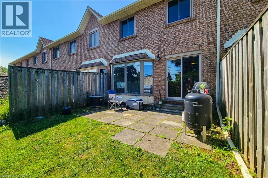 502 Barton Street Unit# 50, Stoney Creek, ON - Outdoor