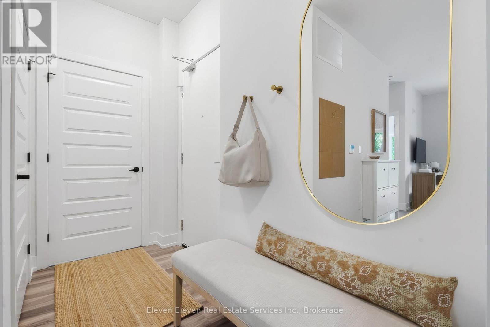 422 - 1100 Lackner Place, Kitchener, ON - Indoor