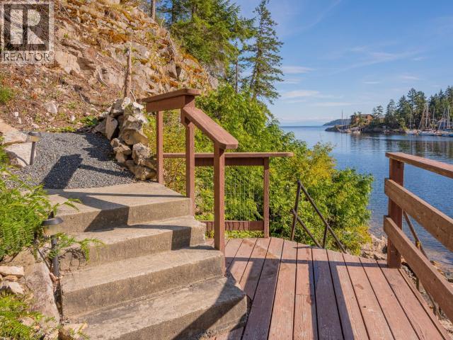9951 Finn Bay Rd, Powell River, BC - Outdoor With Body Of Water