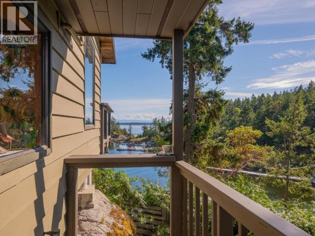 9951 Finn Bay Rd, Powell River, BC - Outdoor With View