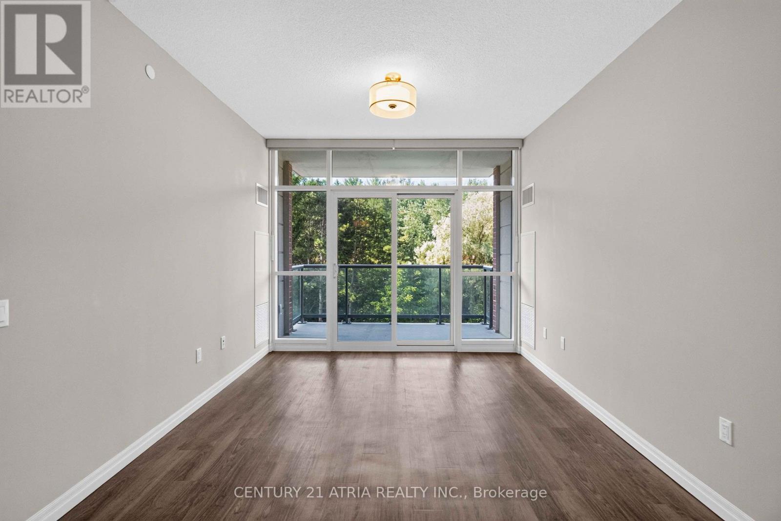 306 - 460 William Graham Drive, Aurora, ON - Indoor Photo Showing Other Room