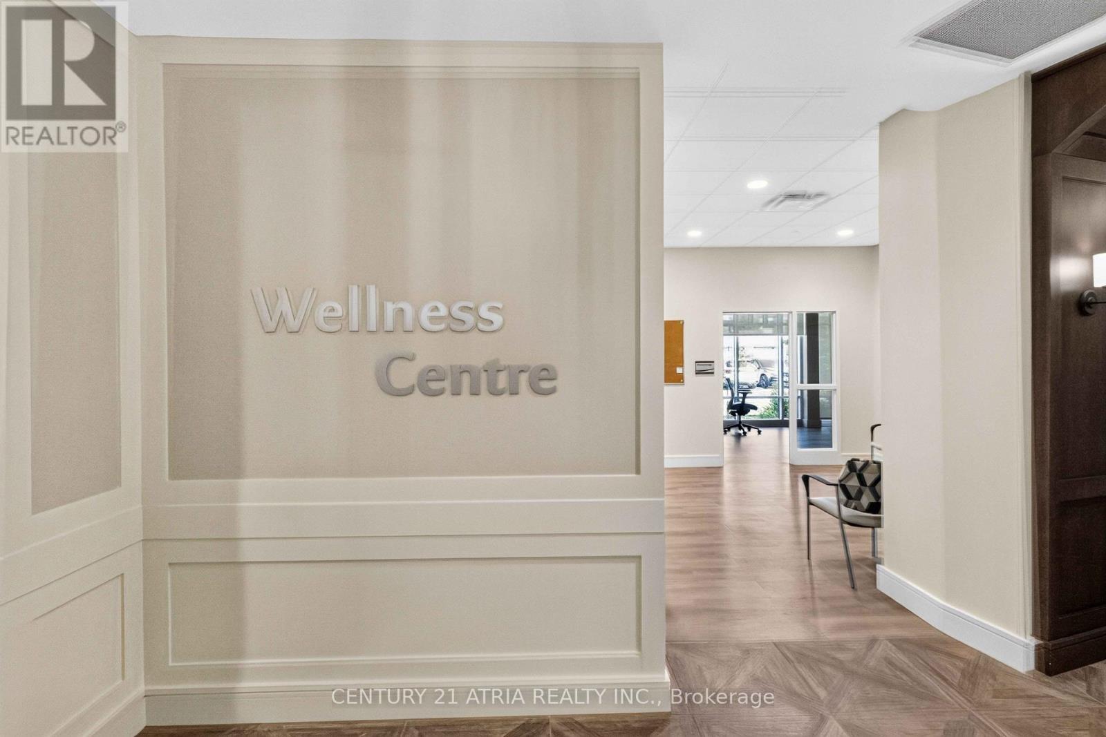 306 - 460 William Graham Drive, Aurora, ON - Indoor Photo Showing Other Room