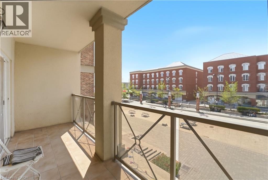 150 Colborne Street Unit# 204, Brantford, ON - Outdoor