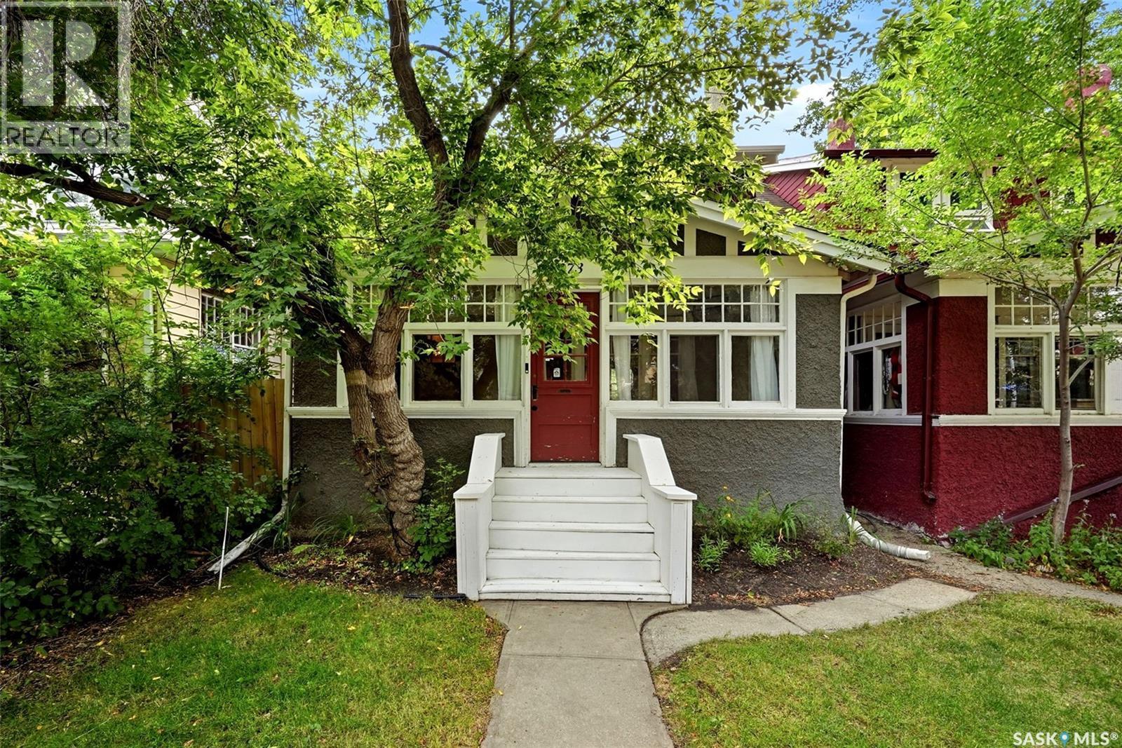 2273 Cameron Street, Regina, SK - Outdoor