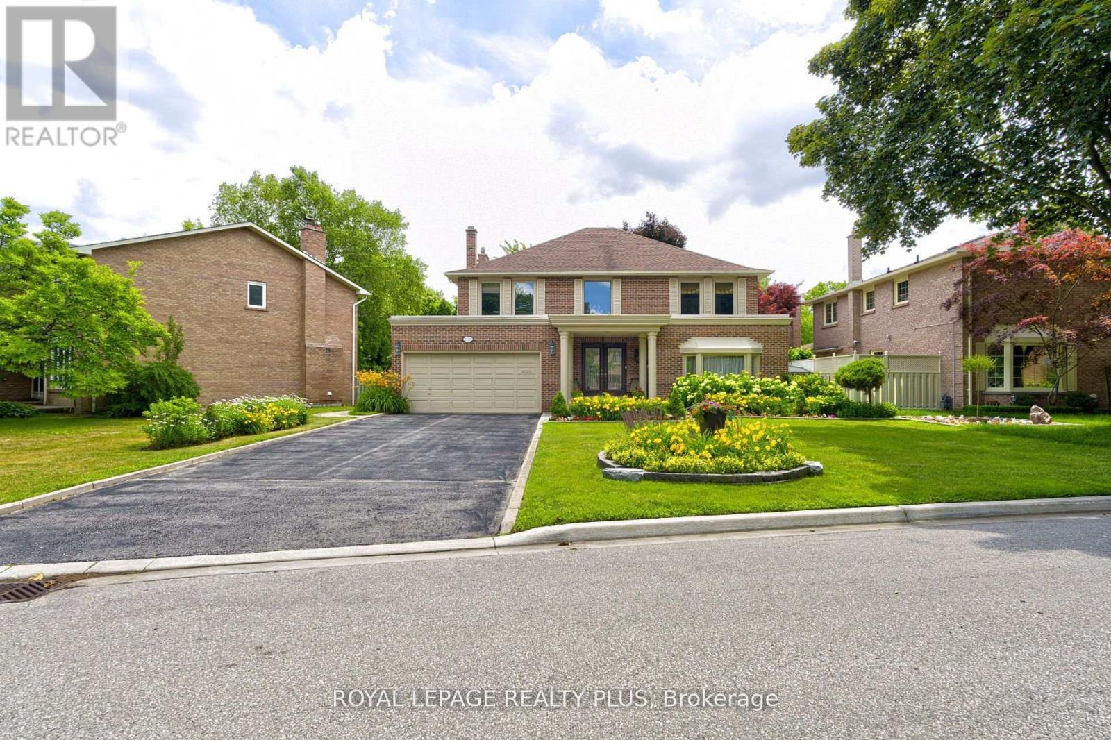 1760 Featherston Court, Mississauga, ON - Outdoor