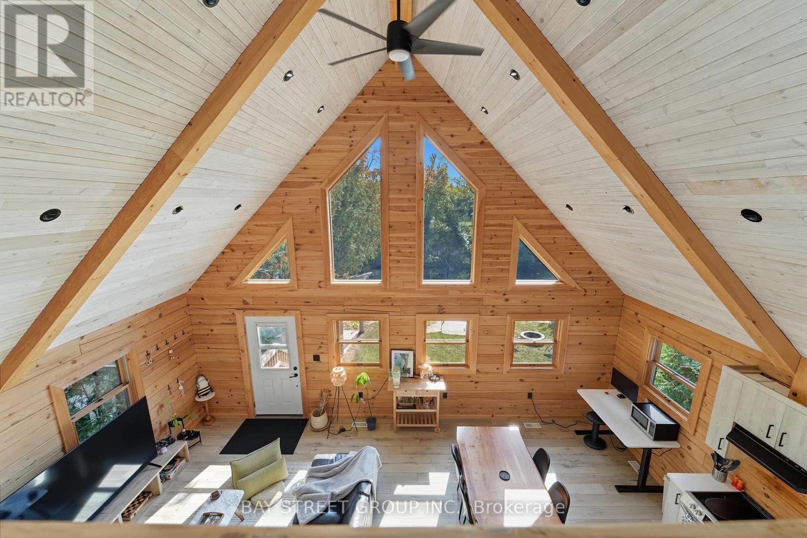 50 River Bend Drive, Kawartha Lakes, ON - Indoor Photo Showing Other Room