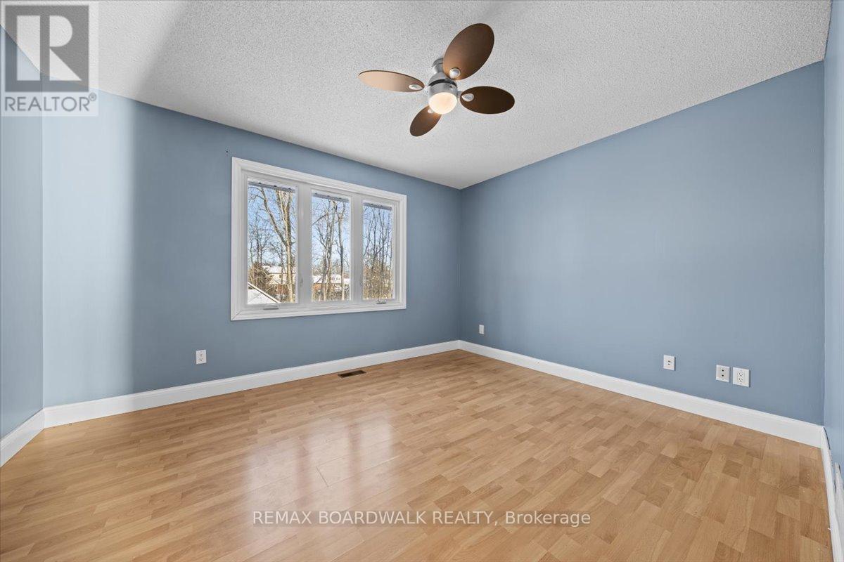 7089 Bush Drive, Ottawa, ON - Indoor Photo Showing Other Room