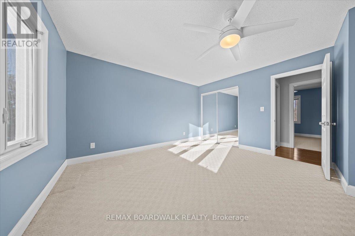 7089 Bush Drive, Ottawa, ON - Indoor Photo Showing Other Room