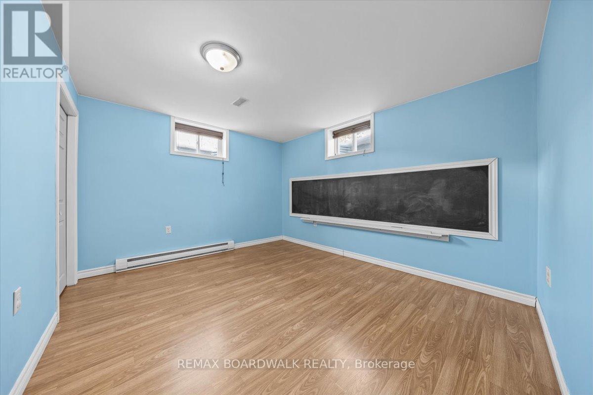 7089 Bush Drive, Ottawa, ON - Indoor Photo Showing Other Room