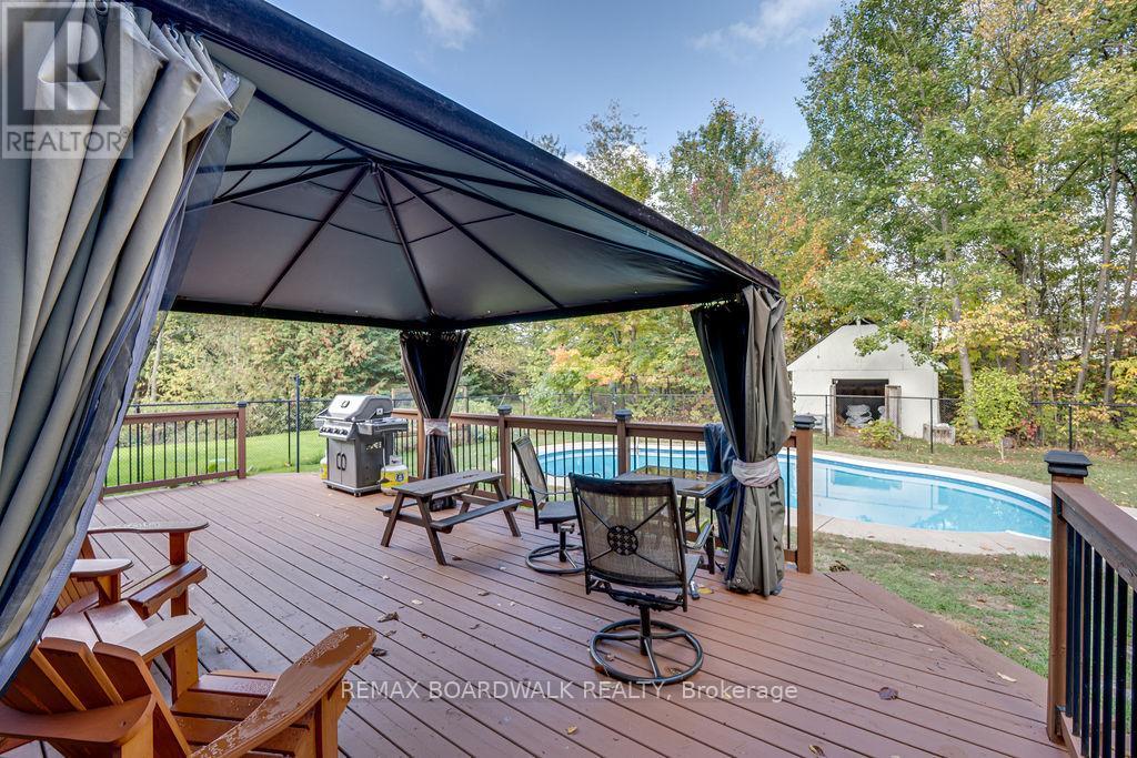 7089 Bush Drive, Ottawa, ON - Outdoor With In Ground Pool With Deck Patio Veranda With Exterior