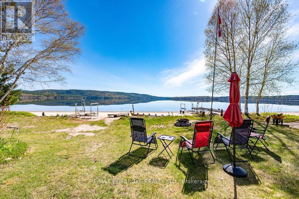 634 Goldfinch Way, Head, Clara And Maria, ON - Outdoor With Body Of Water With View