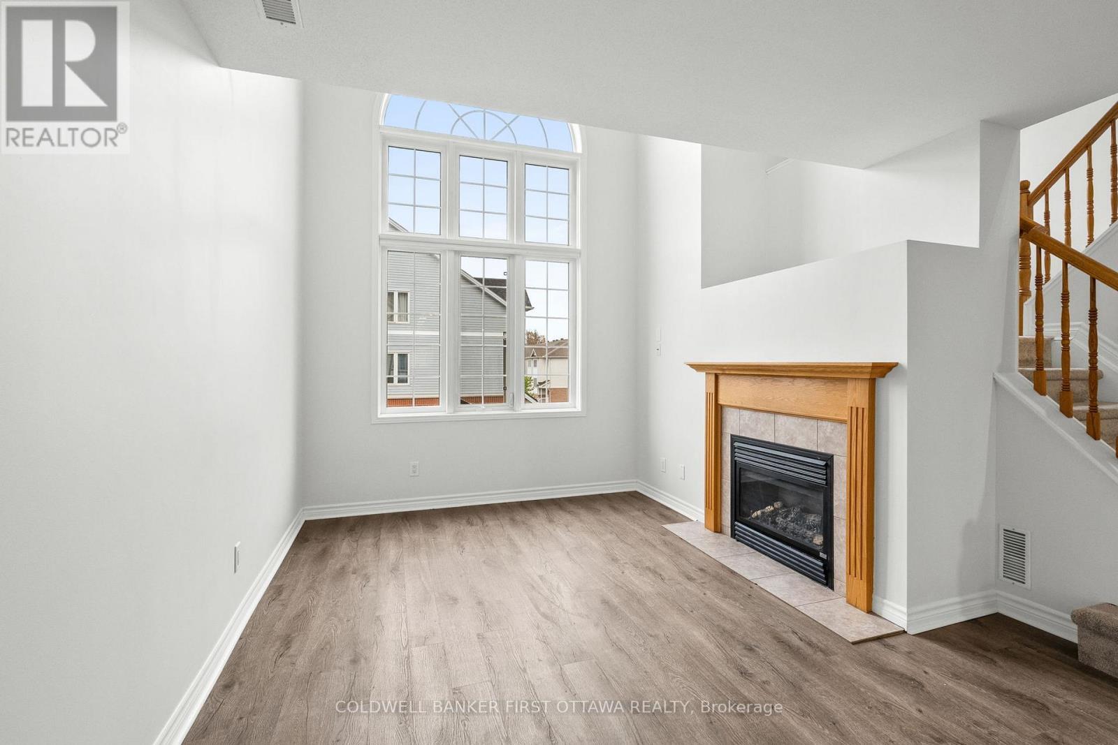 366 Wiffen Private, Ottawa, ON - Indoor With Fireplace