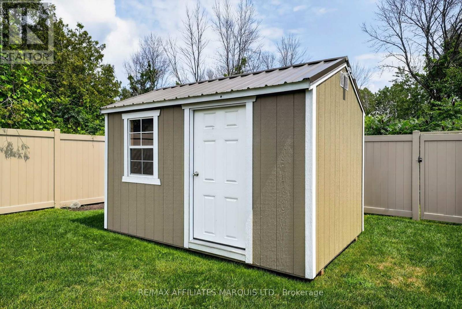 5401 Woodlands Road, South Stormont, ON - Outdoor