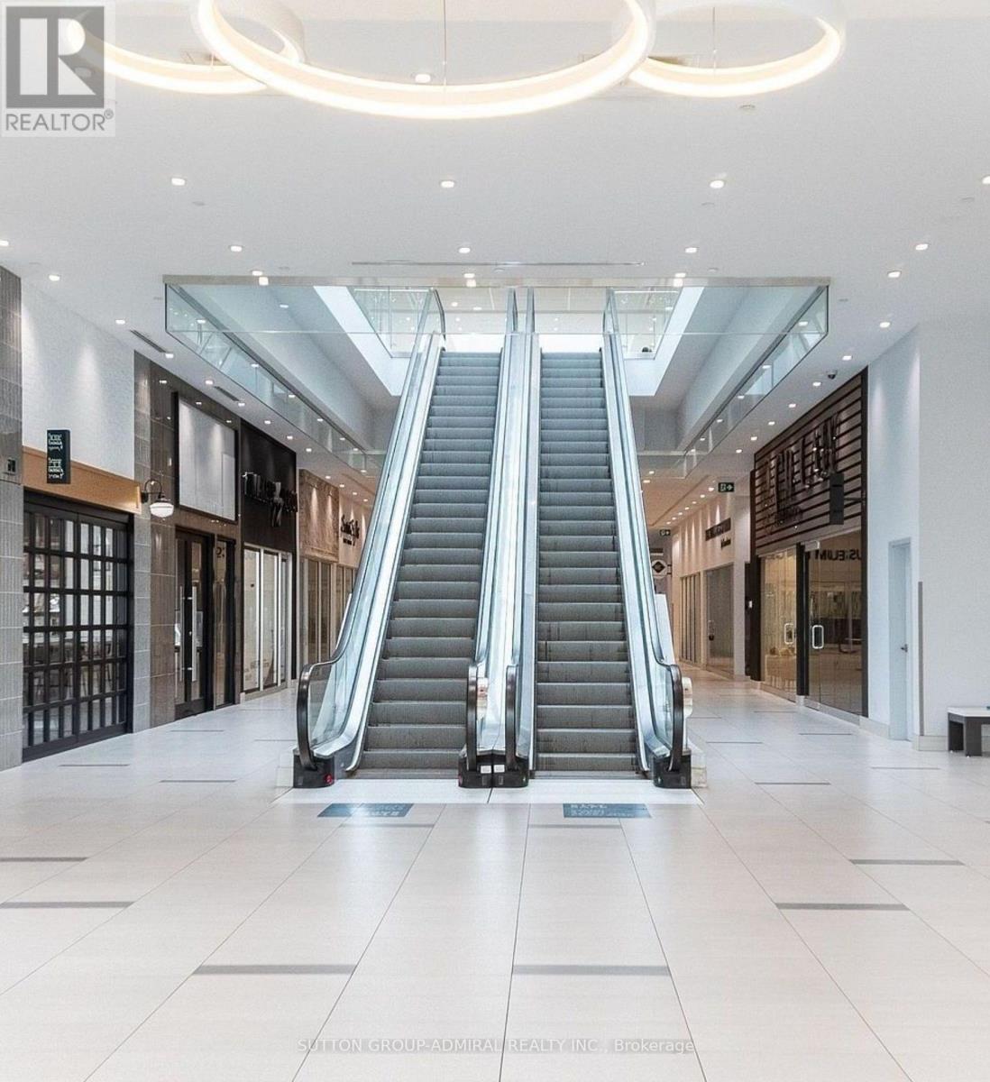 224 - 7777 Weston Road, Vaughan, ON
