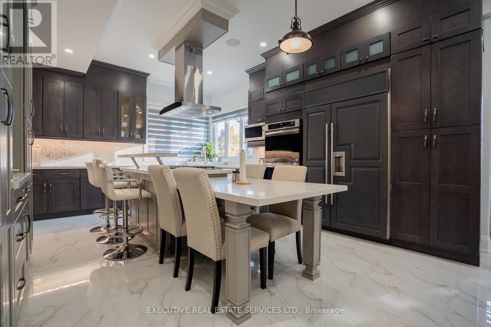 1138 Garden Road, Mississauga, ON - Indoor