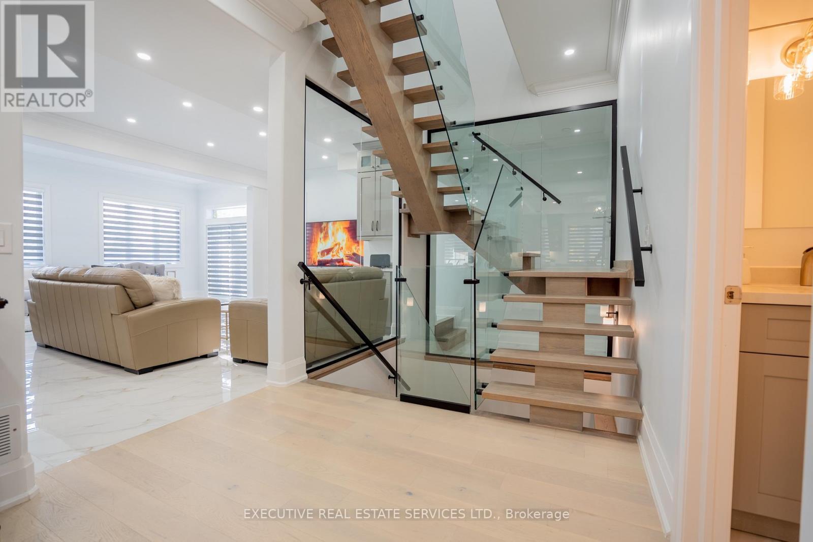 1138 Garden Road, Mississauga, ON - Indoor Photo Showing Other Room