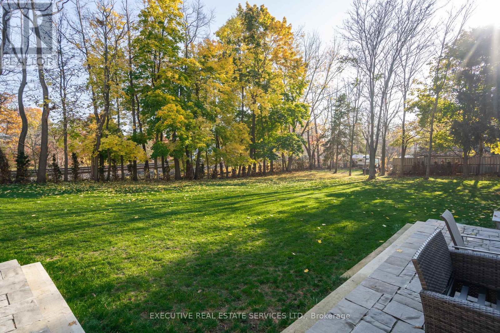 1138 Garden Road, Mississauga, ON - Outdoor