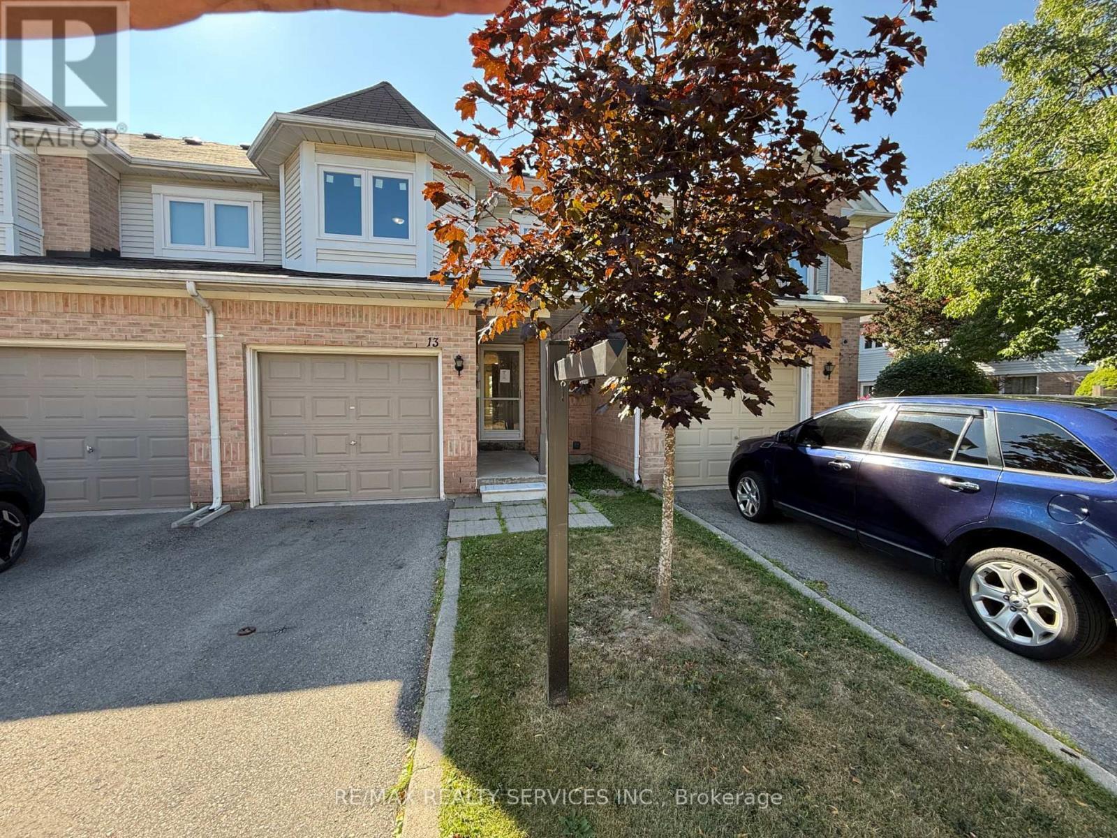 13 Wickstead Court, Brampton, ON - Outdoor