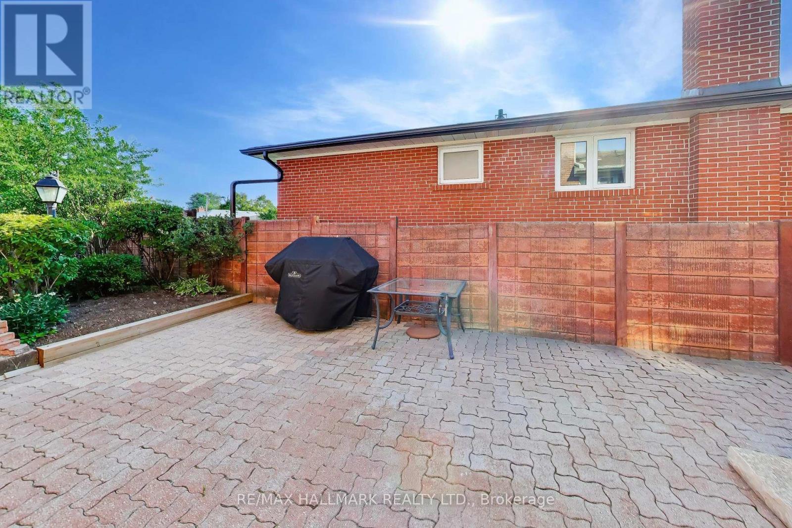5 Byworth Boulevard, Toronto, ON - Outdoor With Exterior
