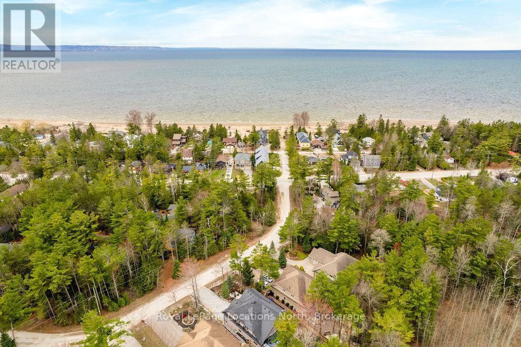 119 Earl Street, Wasaga Beach, ON - Outdoor With Body Of Water With View