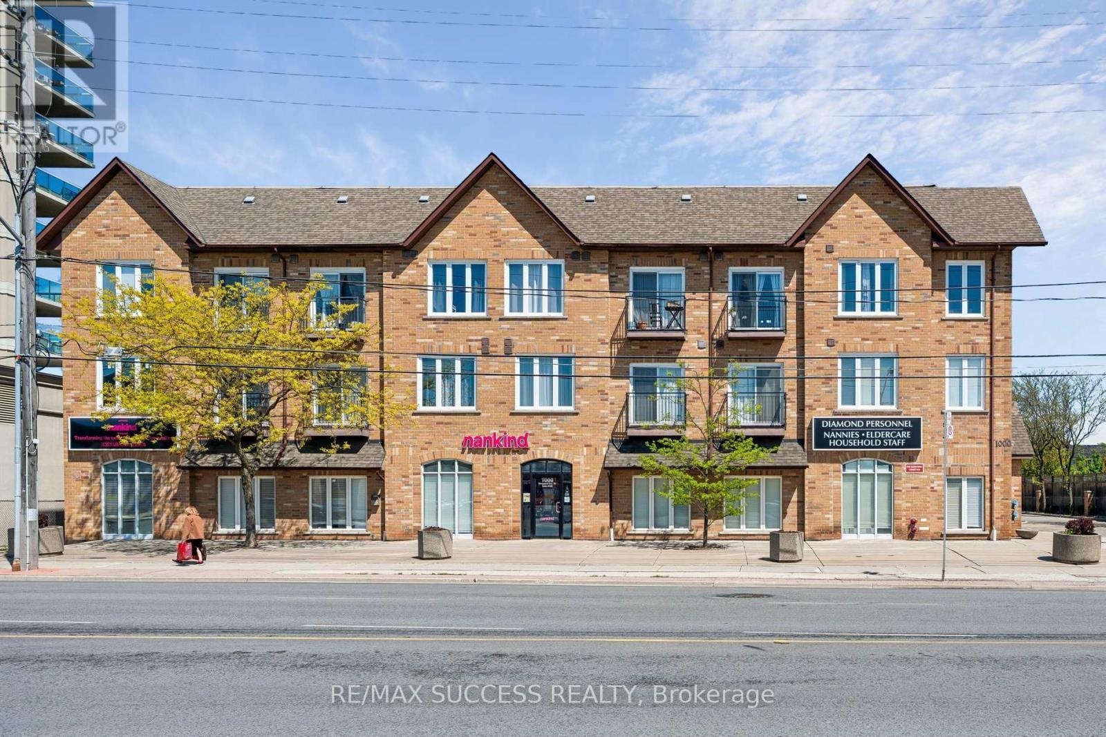 301 - 1000 Sheppard Avenue W, Toronto, ON - Outdoor With Facade