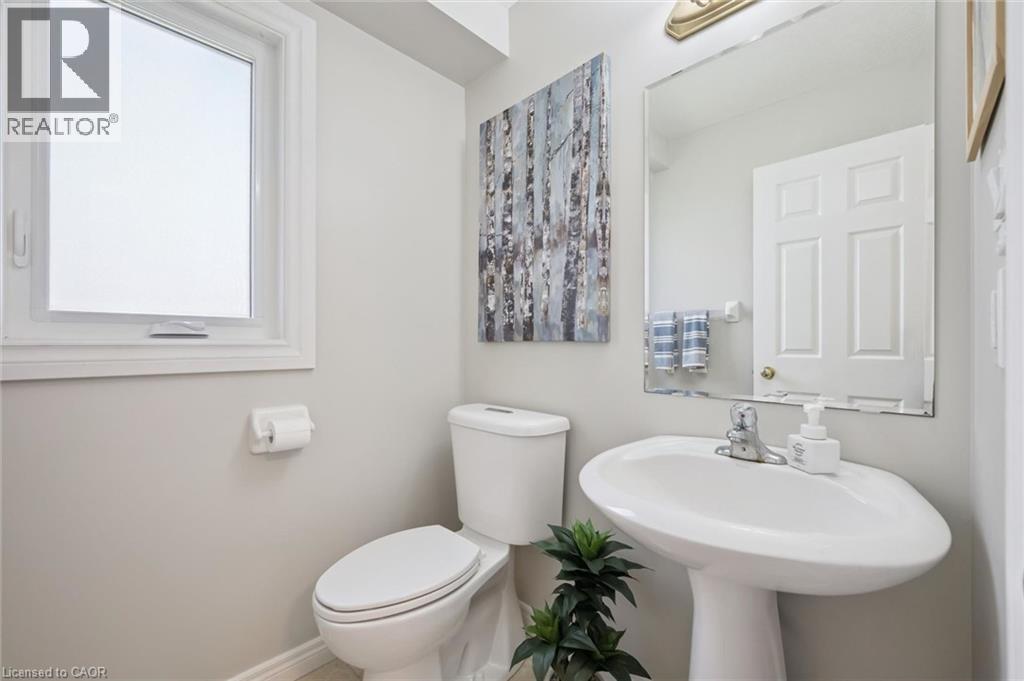 56 Henhoeffer Crescent, Kitchener, ON - Indoor Photo Showing Bathroom