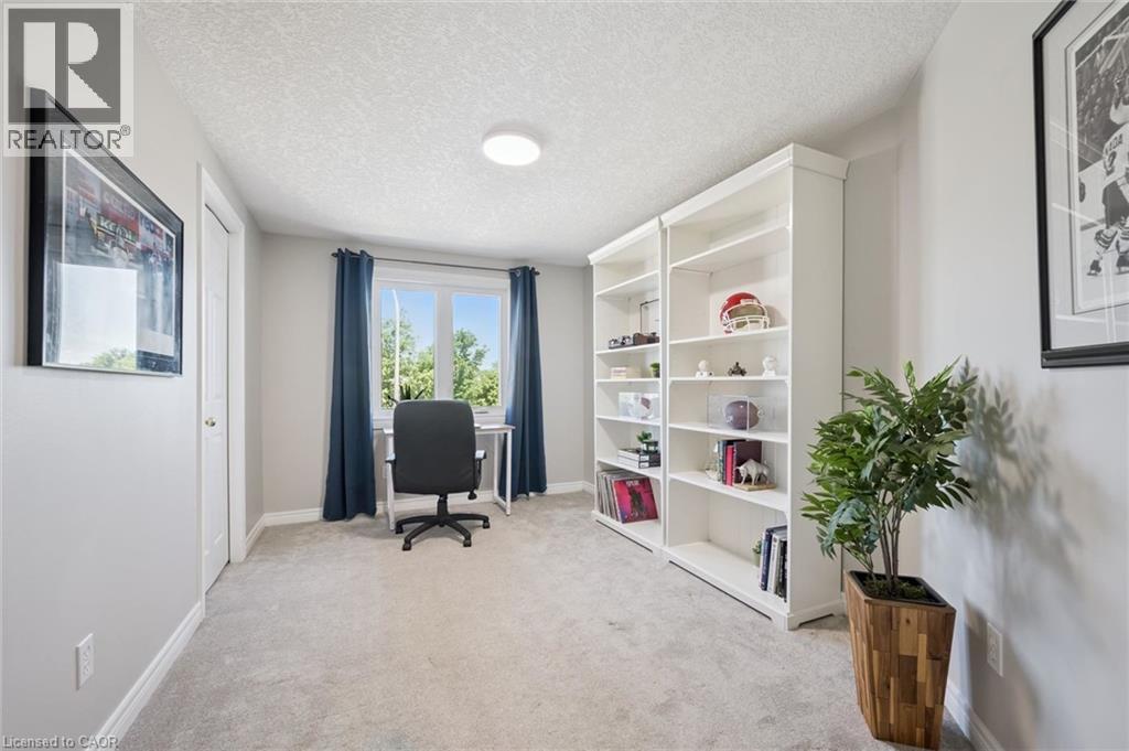 56 Henhoeffer Crescent, Kitchener, ON - Indoor