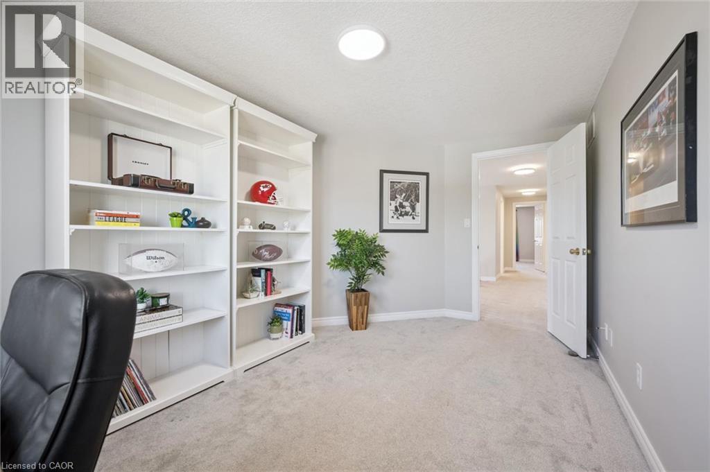 56 Henhoeffer Crescent, Kitchener, ON - Indoor
