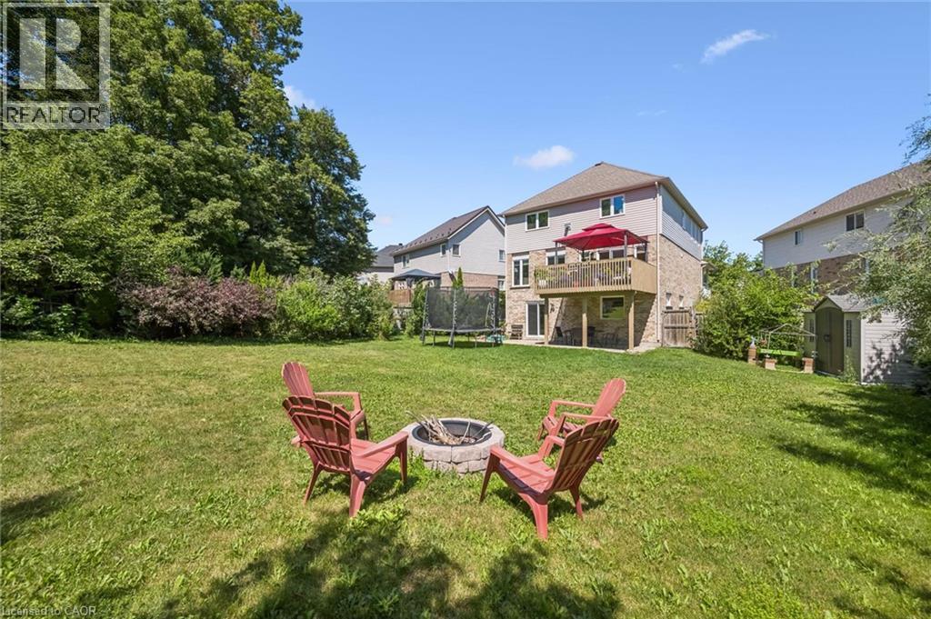56 Henhoeffer Crescent, Kitchener, ON - Outdoor