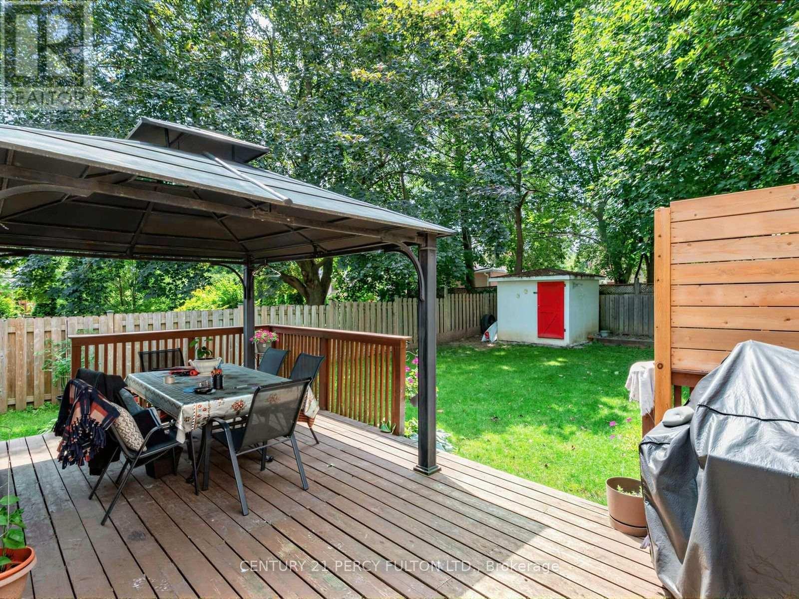 388 Handley Crescent, Newmarket, ON - Outdoor With Deck Patio Veranda