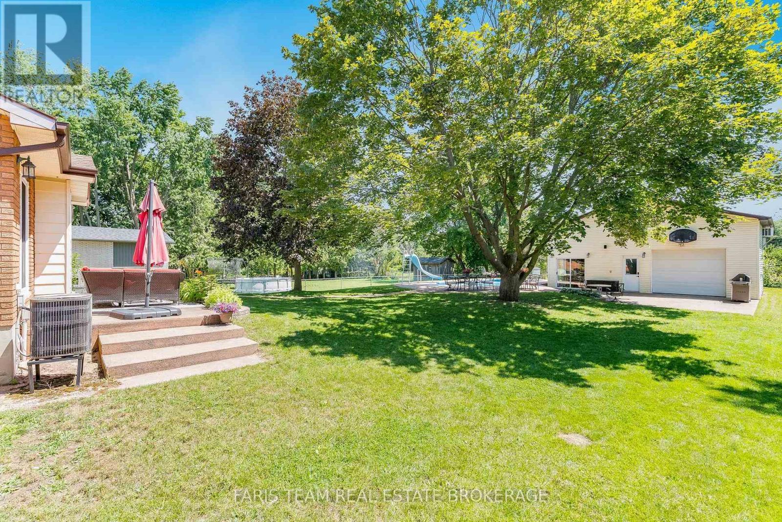 1041 Lebanon Drive, Innisfil, ON - Outdoor
