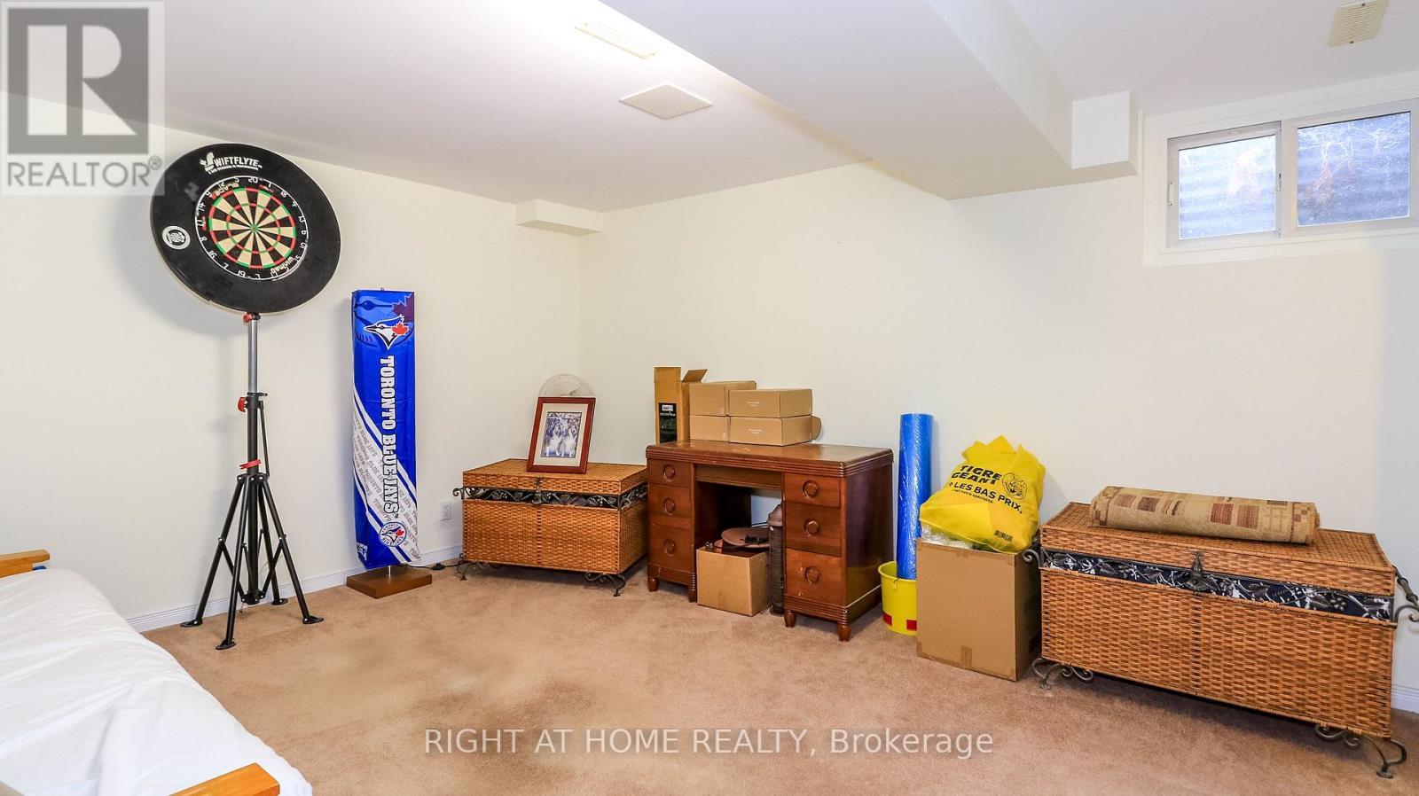 23 - 52 Adelaide Street, Barrie, ON - Indoor