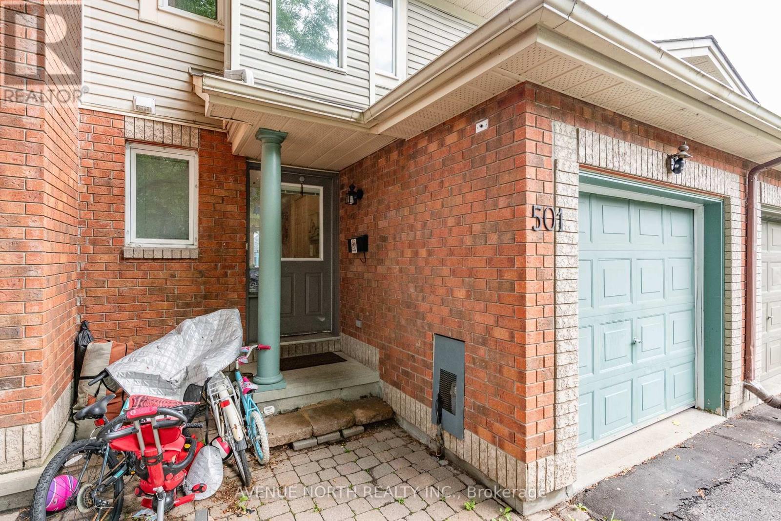 501 Lawler Crescent, Ottawa, ON - Outdoor With Exterior