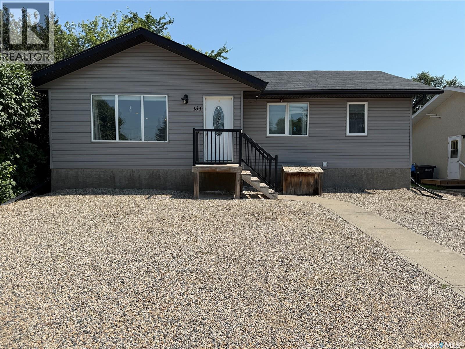 134 10Th Street, Humboldt, SK - Outdoor With Exterior