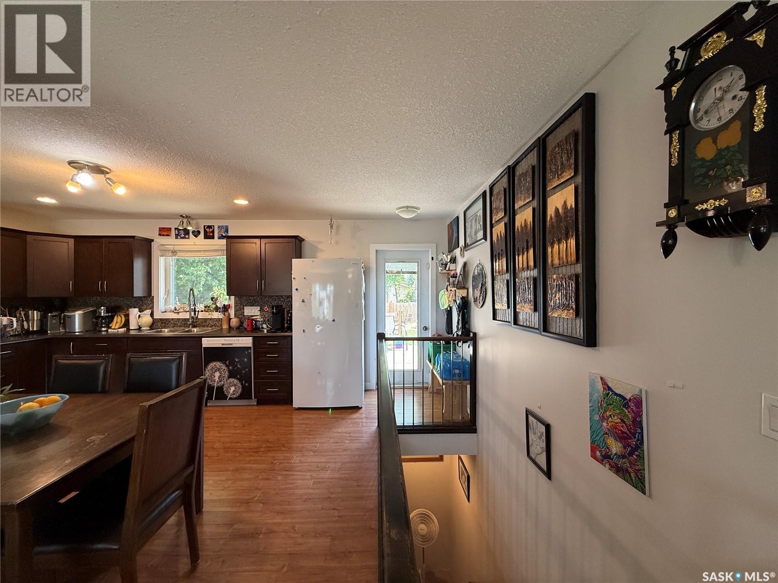 134 10Th Street, Humboldt, SK - Indoor