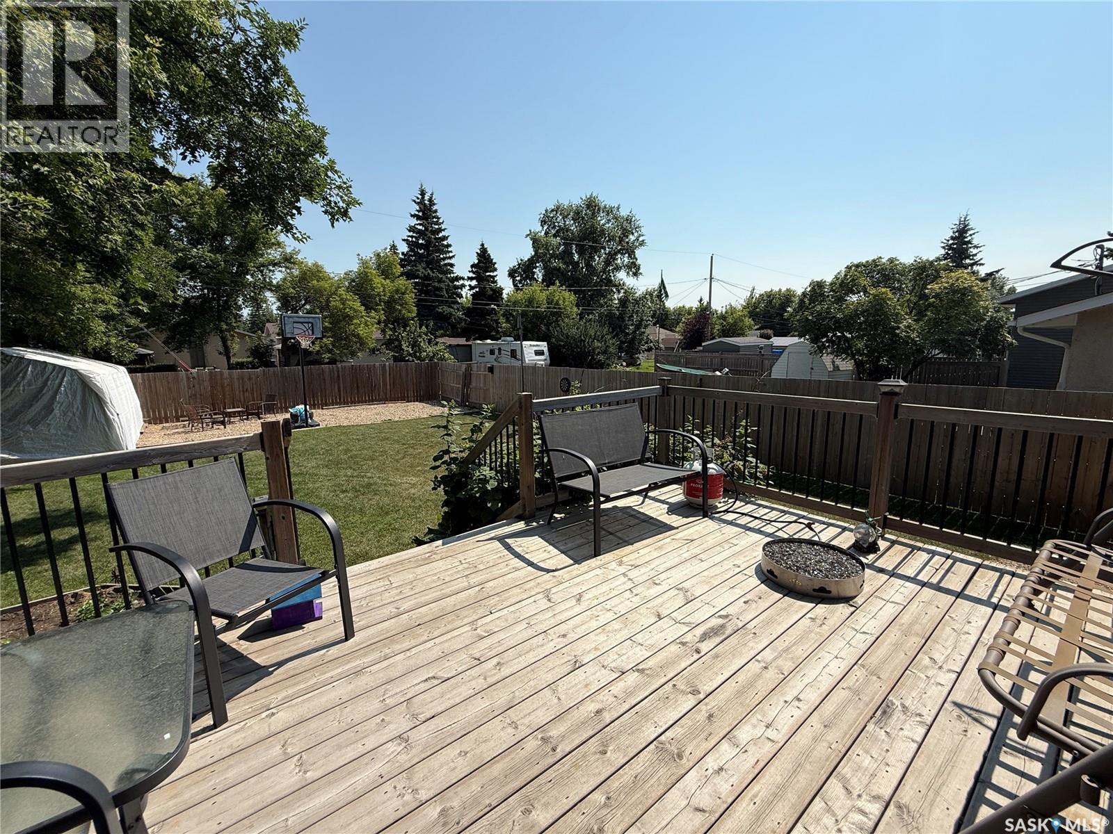 134 10Th Street, Humboldt, SK - Outdoor With Deck Patio Veranda