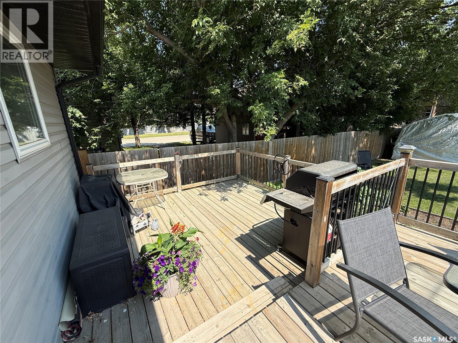 134 10Th Street, Humboldt, SK - Outdoor With Deck Patio Veranda With Exterior