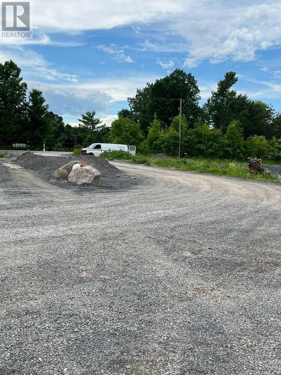 860 Summit Private, Clarence-Rockland, ON