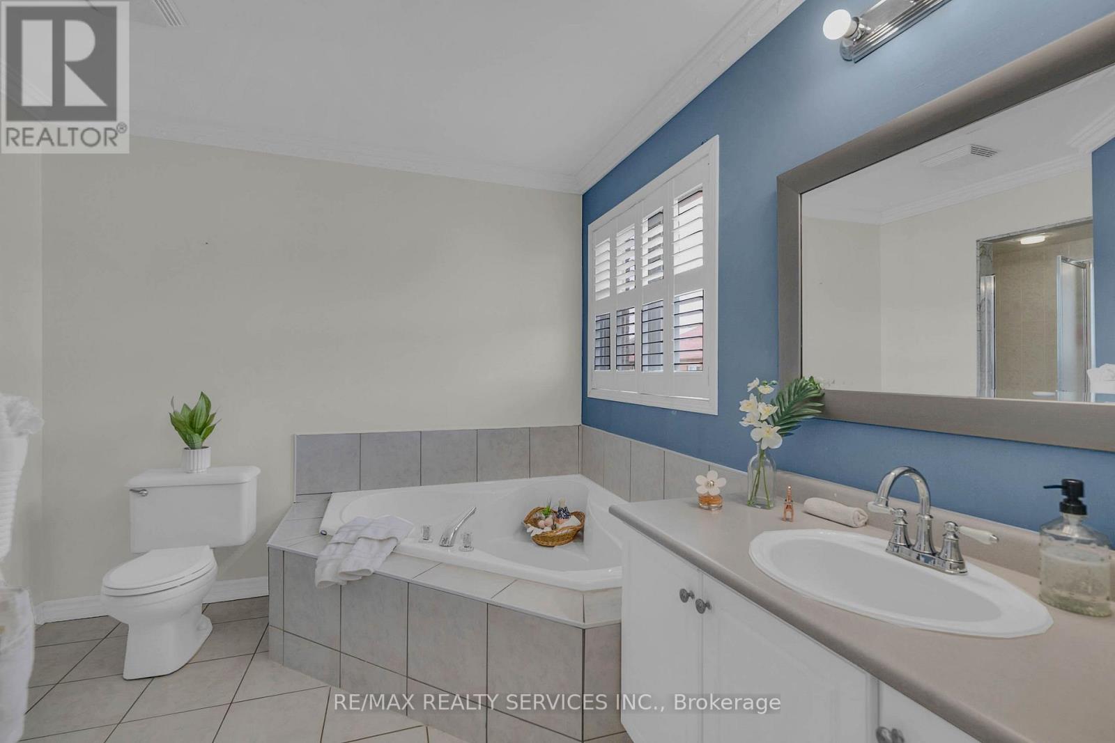 128 Seaside Circle, Brampton, ON - Indoor Photo Showing Bathroom